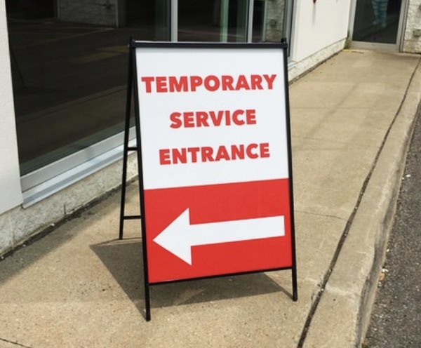 Jackson Signs mobile signage and street advertising in Brantford